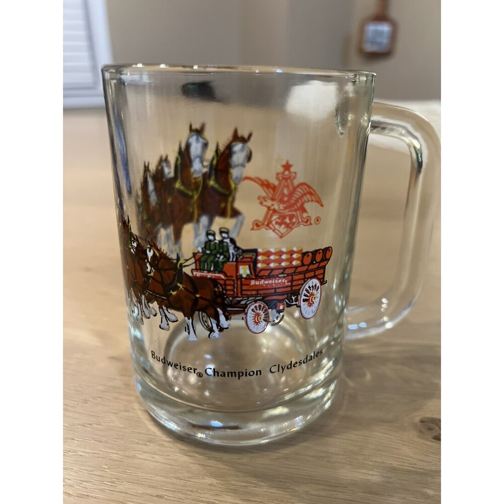 Vintage Budweiser Clydesdale Beer Mug Holiday Winter Glass Collectible